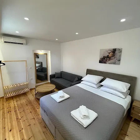 Bucaterra Apartmán *
